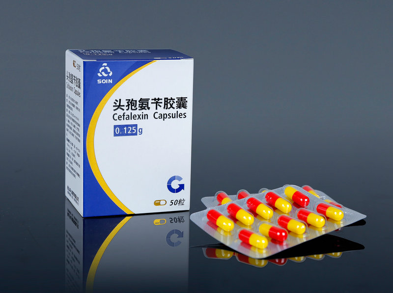 Sustained release cefalexin capsules